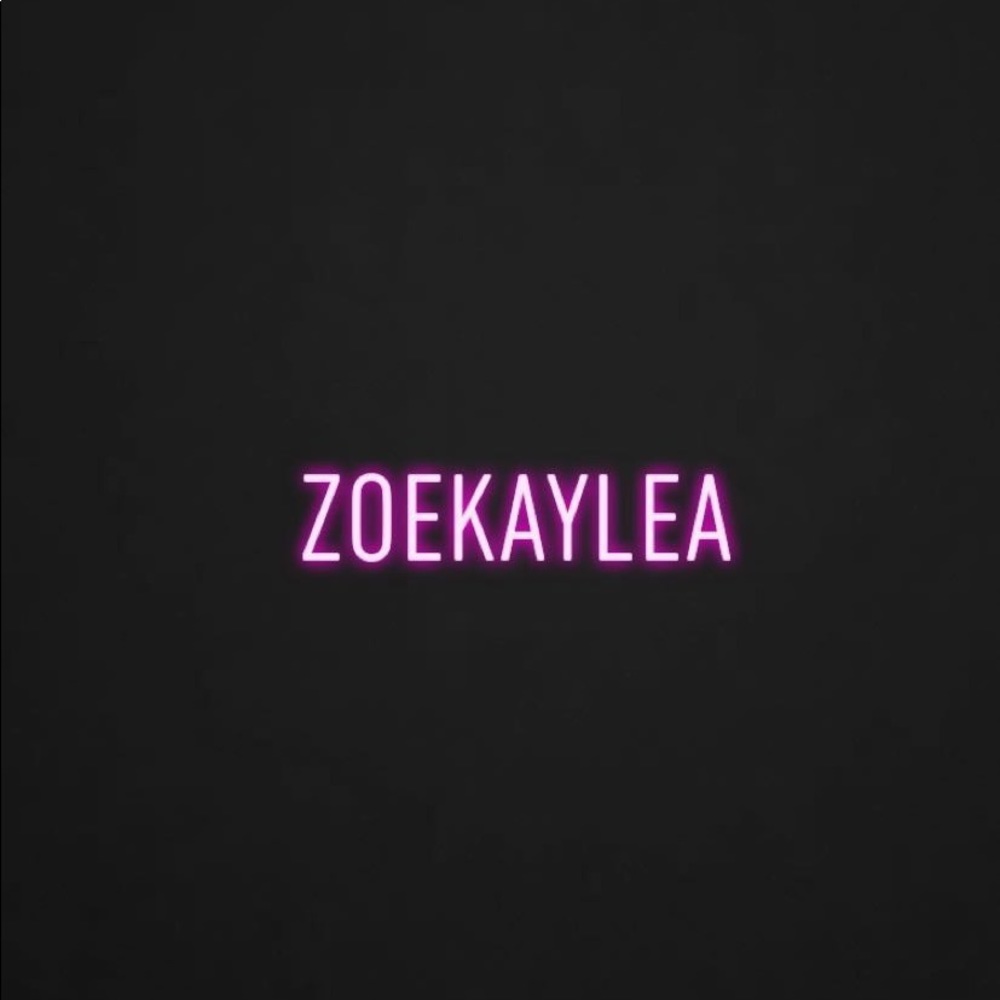 Meet your Posher, Zoe